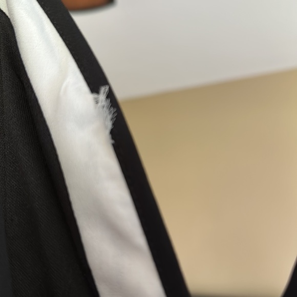 Beautiful sun dress - zipper up back with tie - Picture 4 of 4